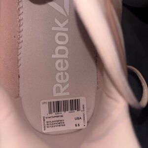 Reebok Cream Athletic Shoes